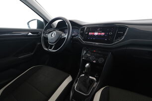 Intérieur côté conducteur depuis le siège arrière