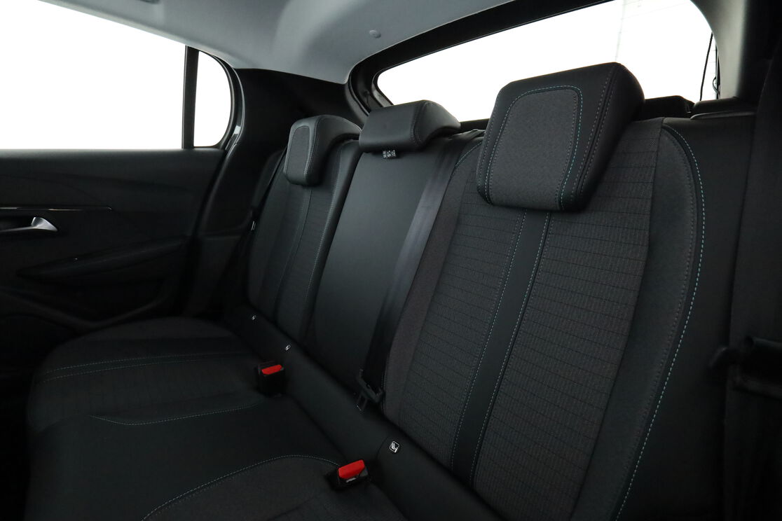 Intérieur sièges arrière depuis le côté conducteur