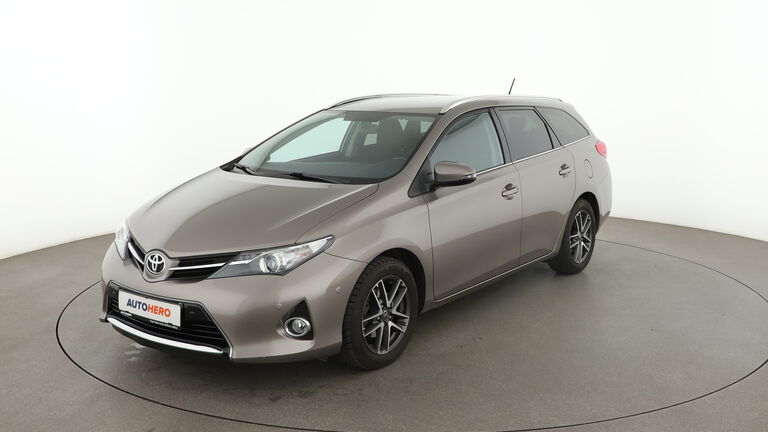 Toyota Auris Touring Sports