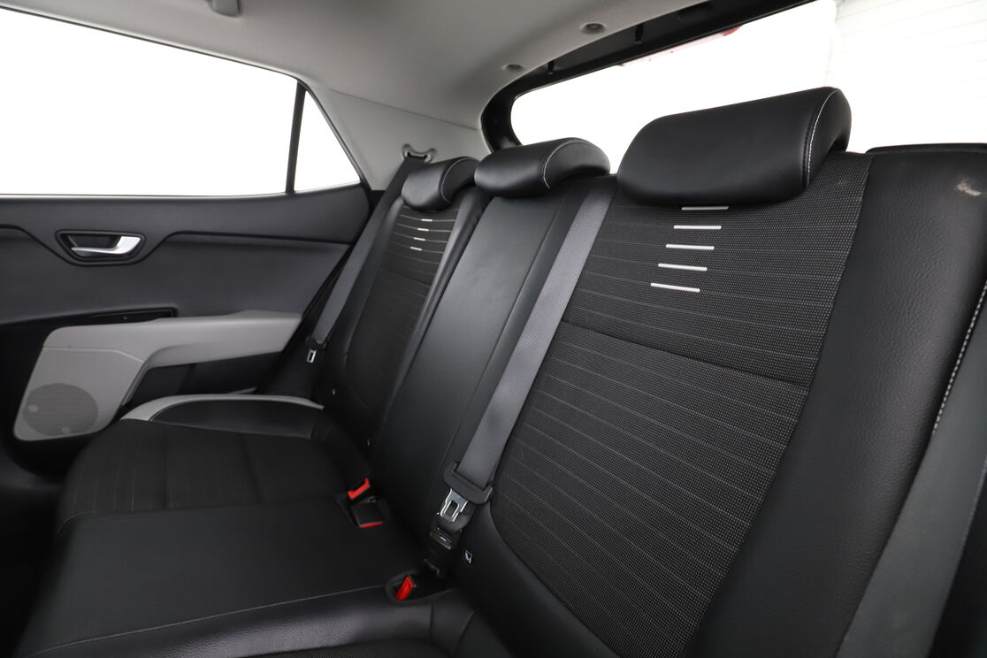 Baksäte bakom förarsätet