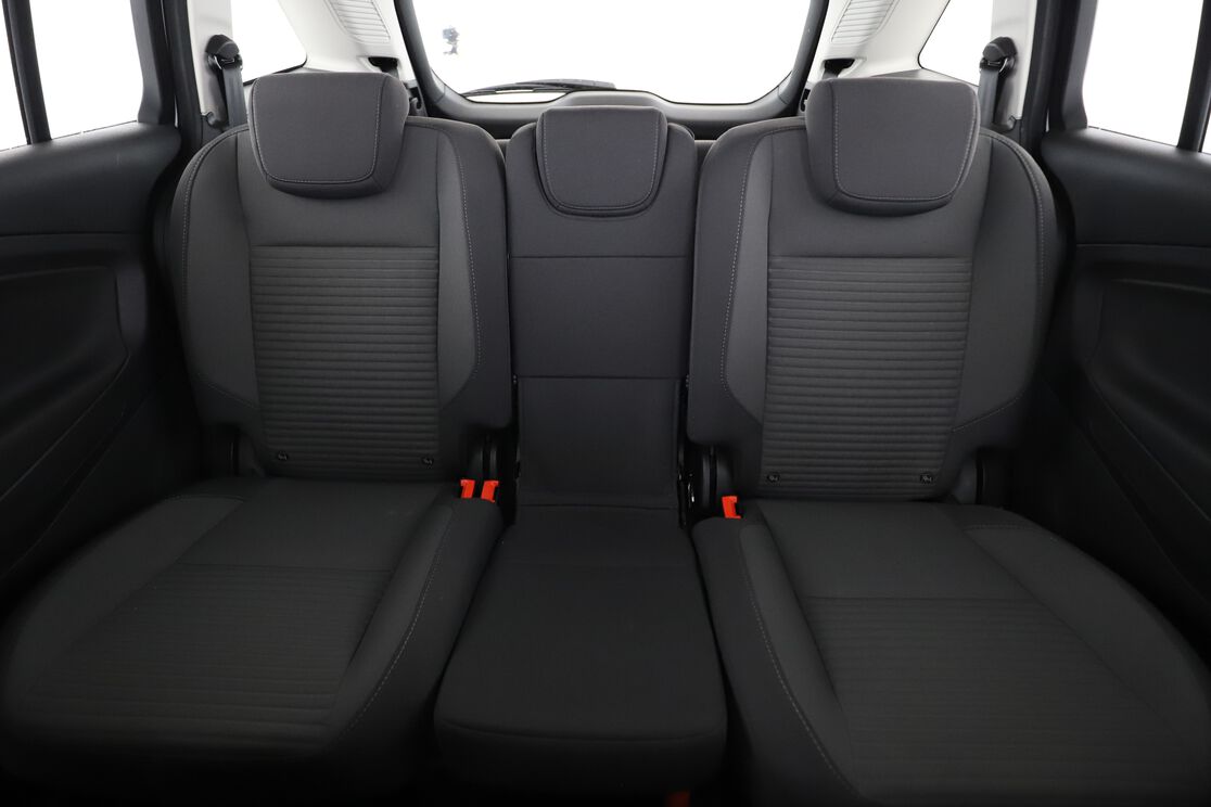 Interior asiento trasero
