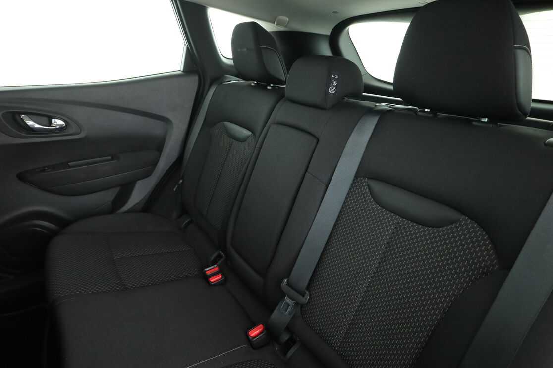 Innenraum Rücksitze Fahrerseite