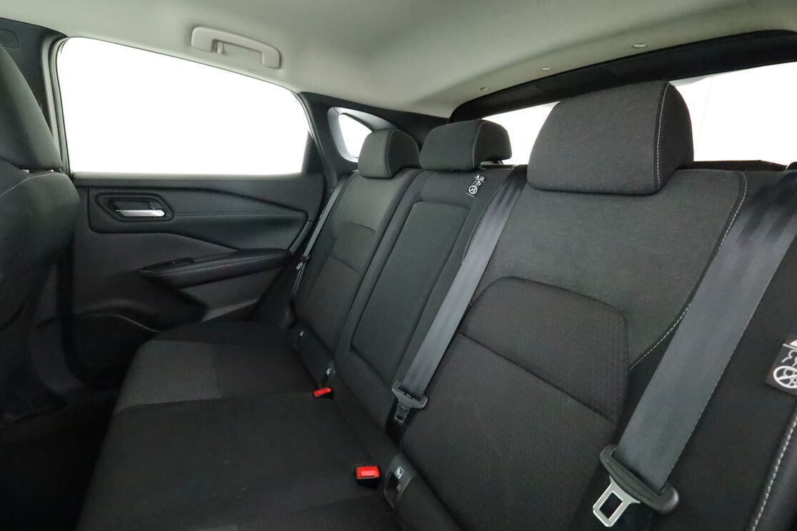 Intérieur sièges arrière depuis le côté conducteur