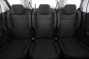 Interior asiento trasero