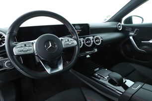 Intérieur côté conducteur 2