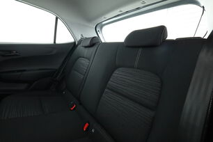 Intérieur côté conducteur depuis le siège arrière