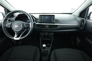 Intérieur côté conducteur 2
