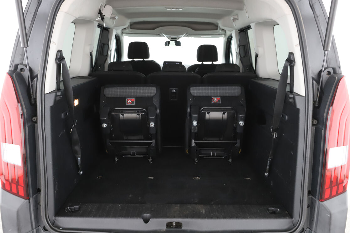 Interior maletero 2