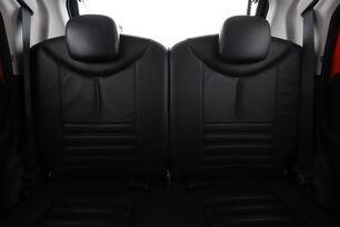 Interior asiento trasero