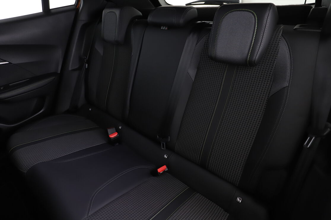 Intérieur sièges arrière depuis le côté conducteur
