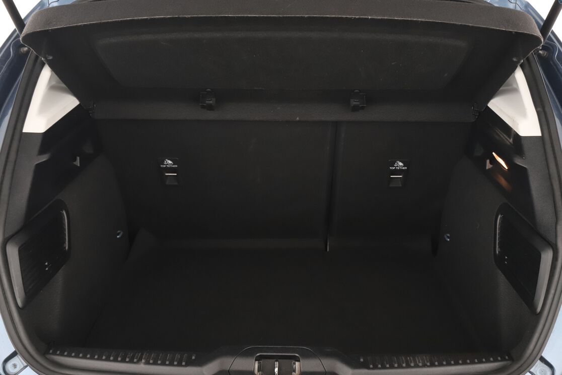 Interior maletero 2