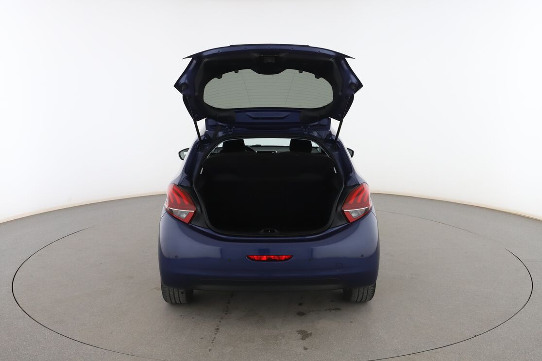 Interior maletero 1