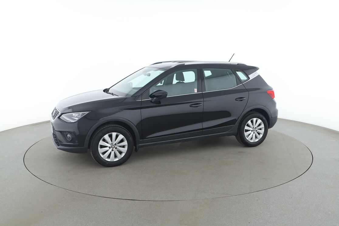 carDetails.imgAlt.exterior.23