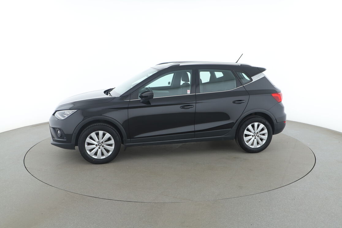 carDetails.imgAlt.exterior.24