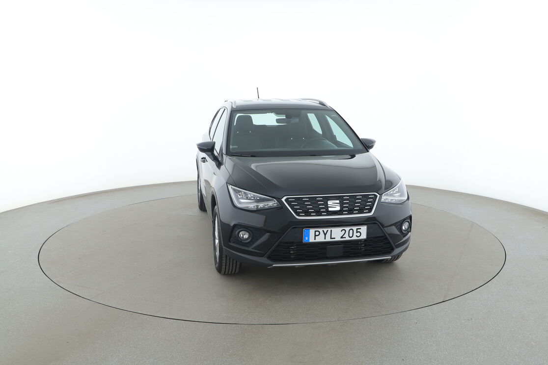 carDetails.imgAlt.exterior.16