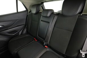 Intérieur sièges arrière depuis le côté conducteur