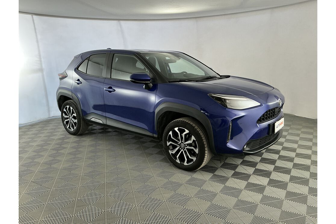 Esterno frontale destro