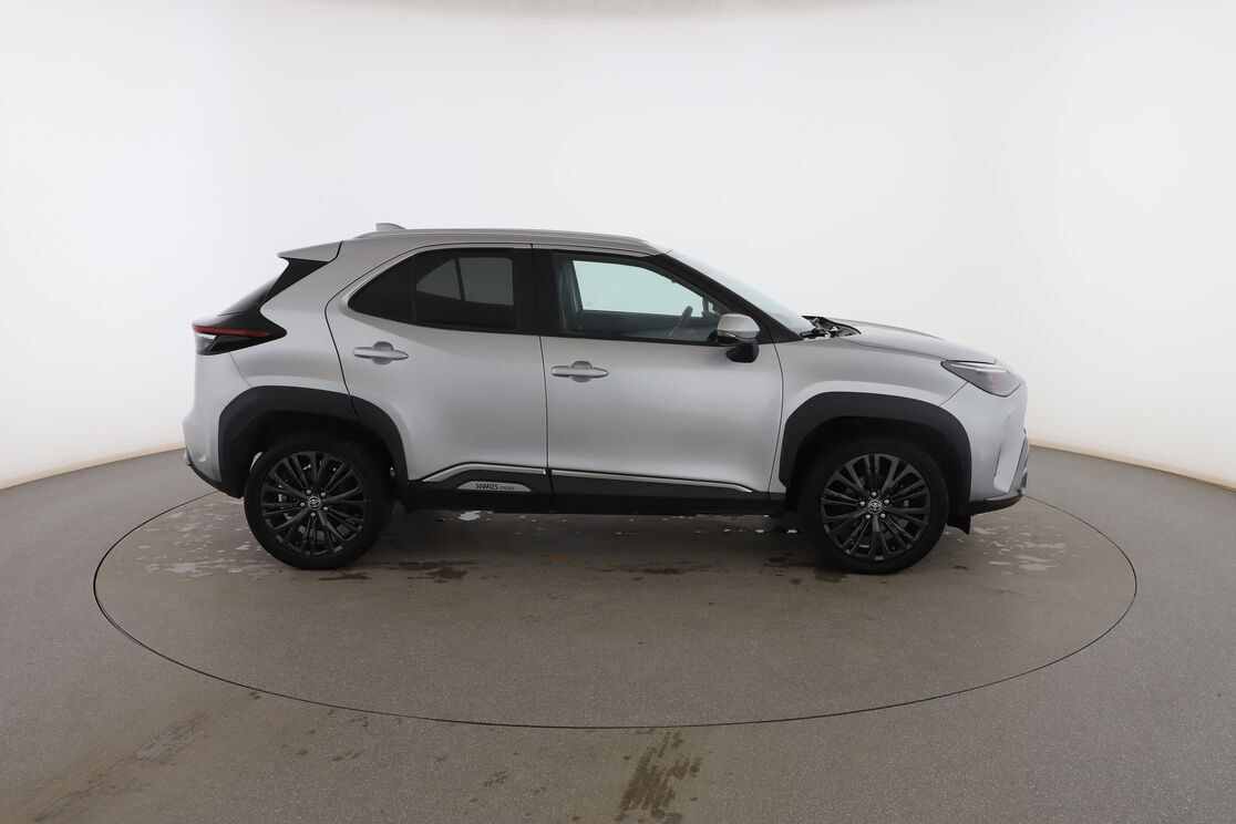 Exterior lado derecho