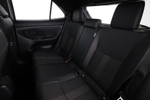 Interior asientos traseros lado del conductor