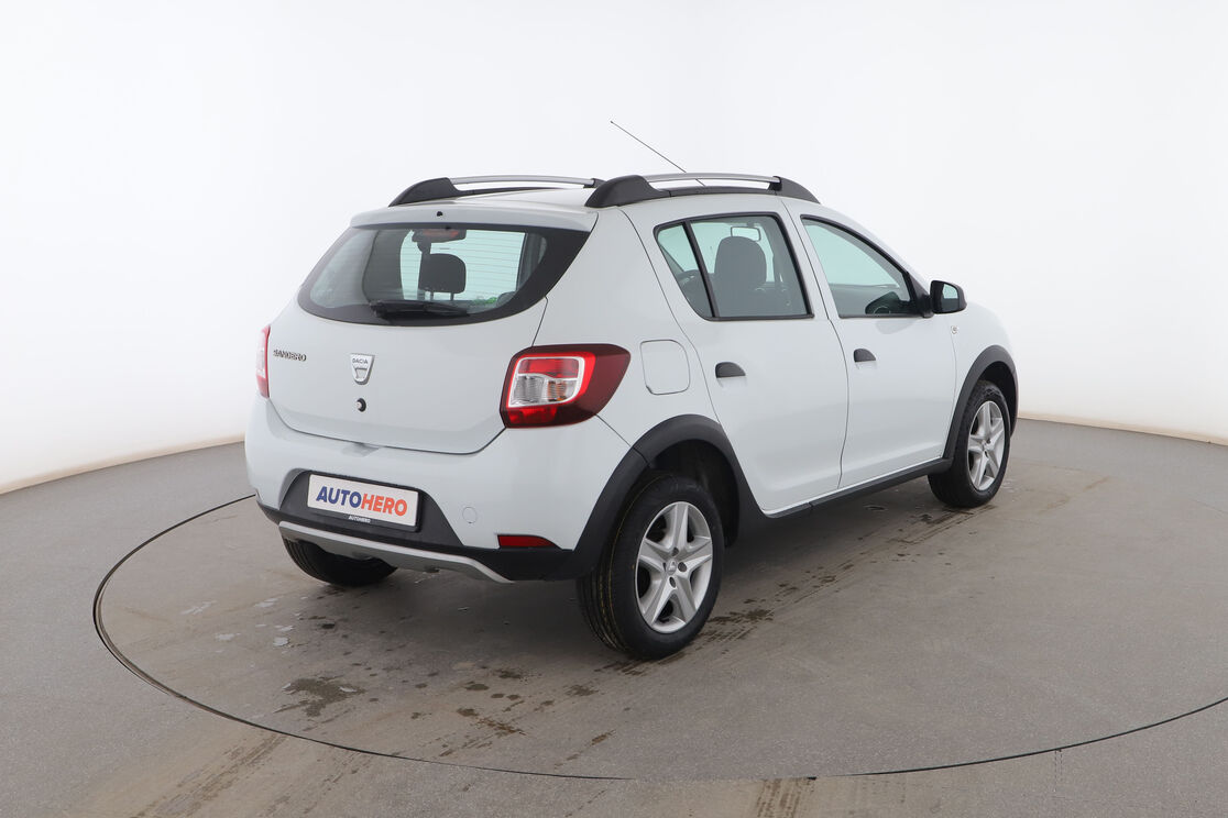 Exterior posterior derecho