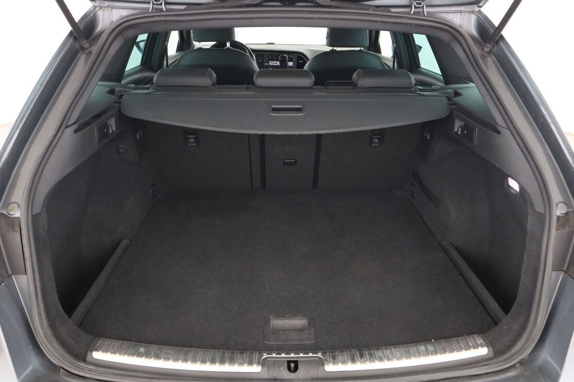 Interior maletero 2