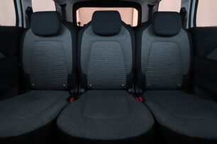 Interior asiento trasero