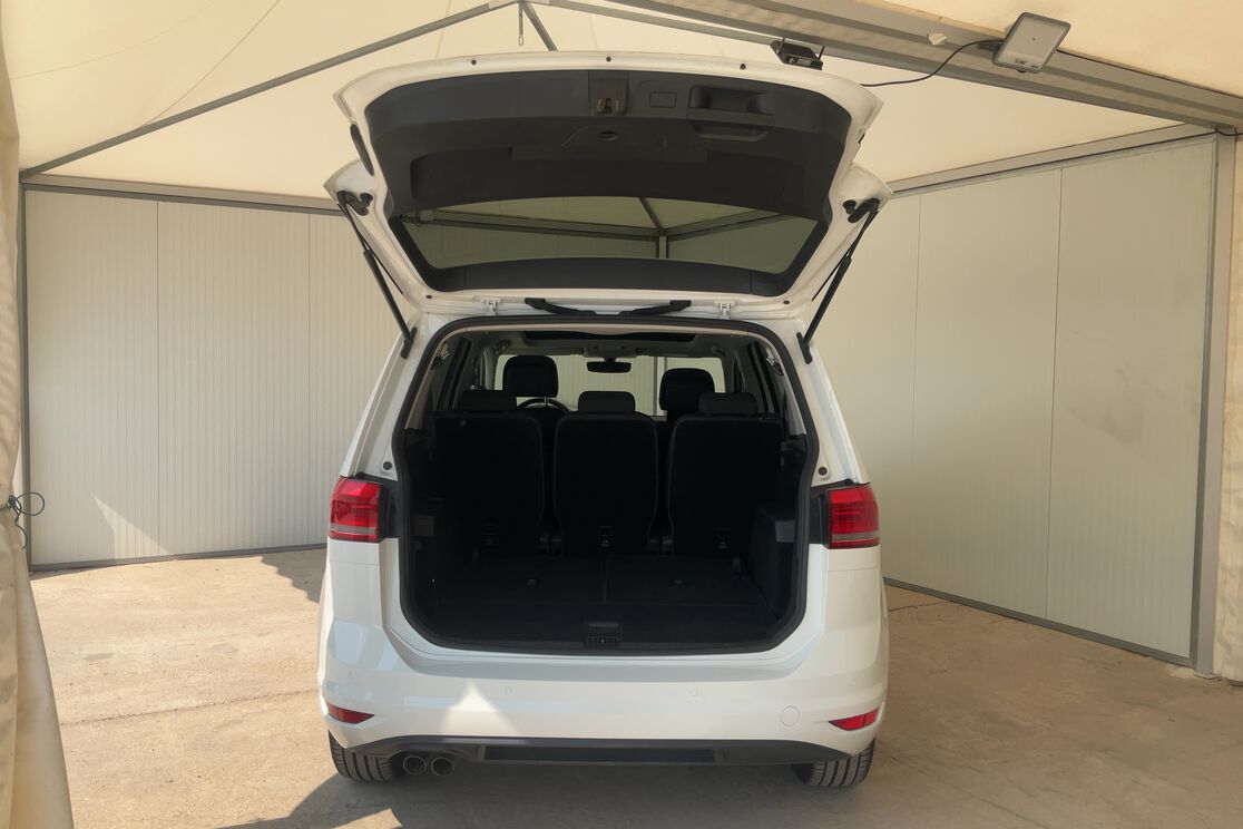 Interior maletero 1