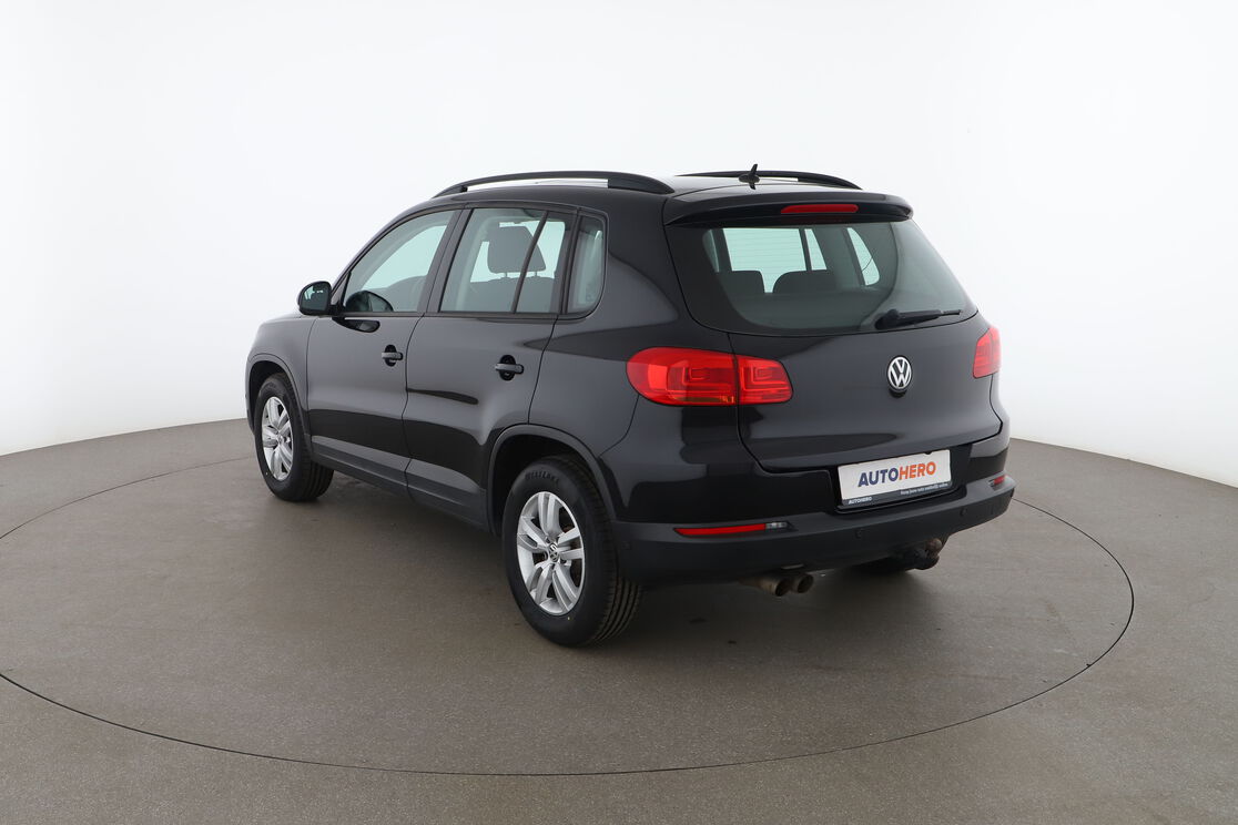 Extérieur arrière gauche