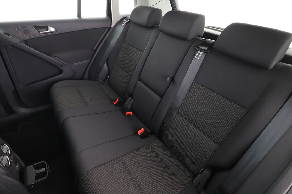 Intérieur sièges arrière depuis le côté conducteur