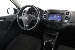 Intérieur côté conducteur depuis le siège arrière