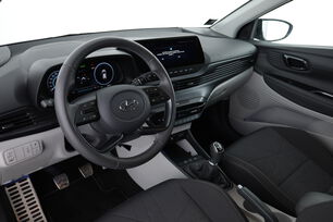 Intérieur côté conducteur 2