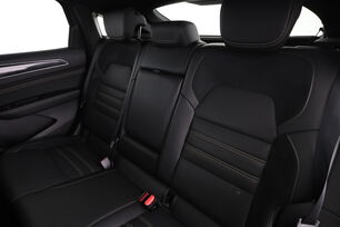 Intérieur sièges arrière depuis le côté conducteur