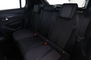 Intérieur sièges arrière depuis le côté conducteur