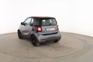 Exterior trasero izquierdo