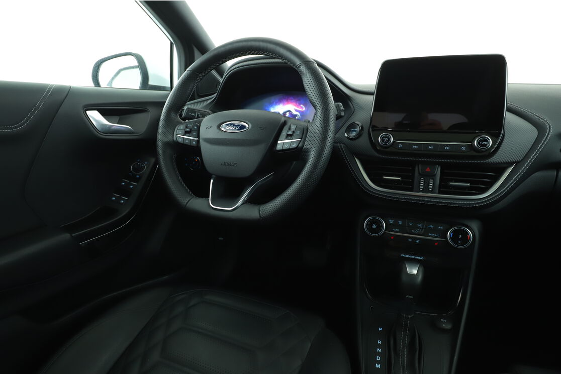 Intérieur côté conducteur depuis le siège arrière