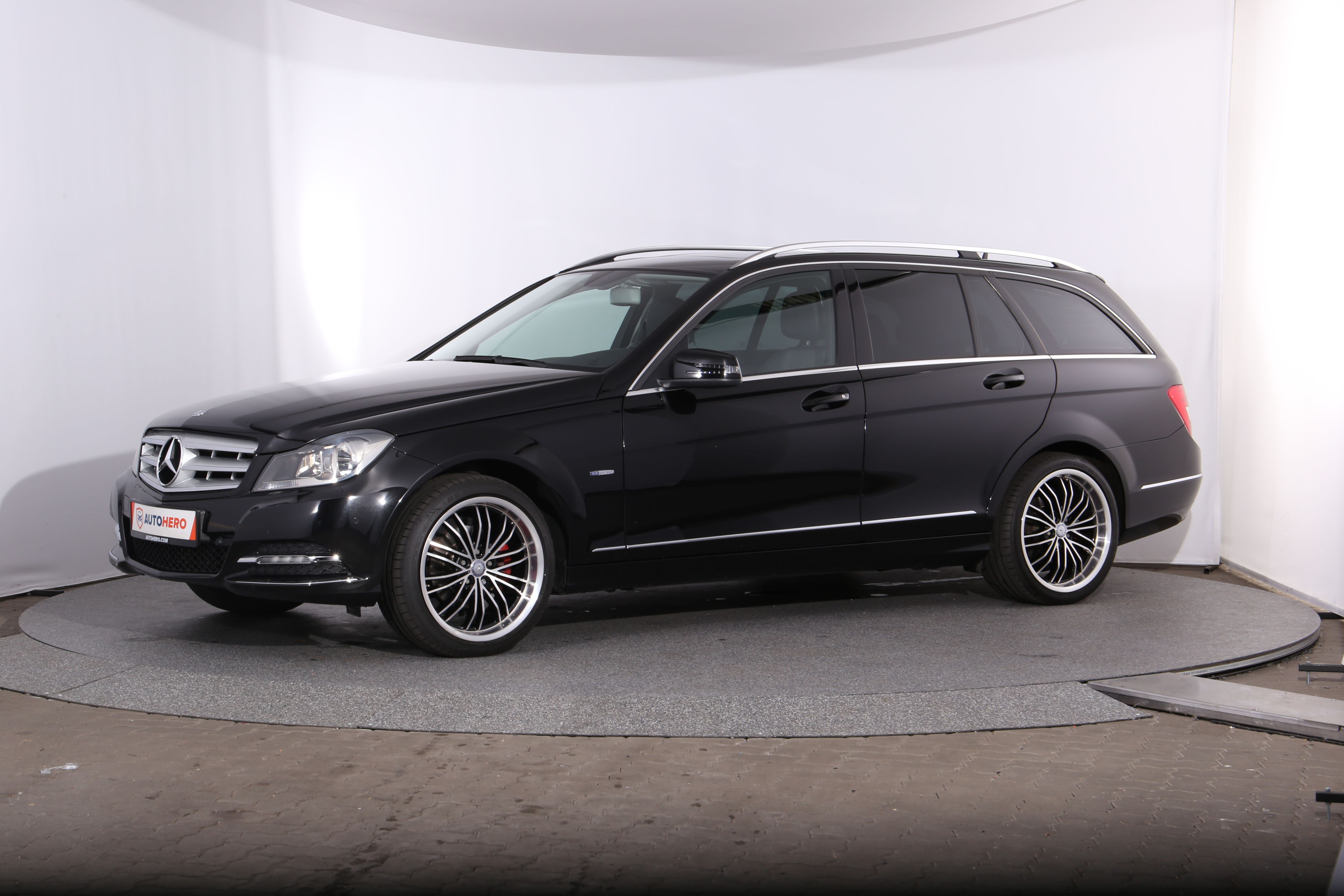 Mercedes-Benz C-Klasse C 180 CGI T BlueEfficiency ...