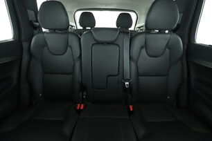 Innenraum Rücksitze Fahrerseite