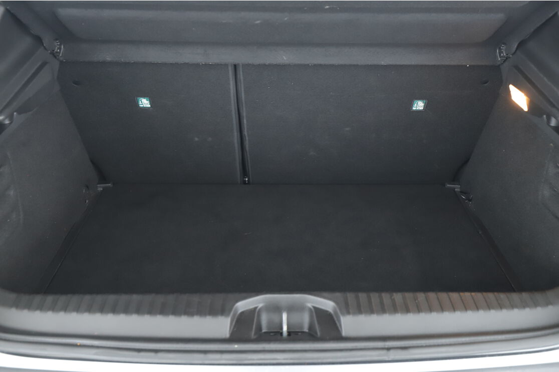 Intérieur coffre 2