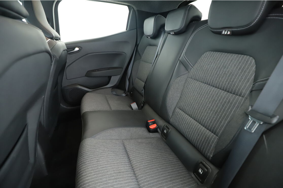 Intérieur sièges arrière depuis le côté conducteur