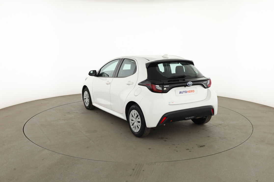 Extérieur arrière gauche