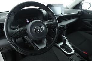 Intérieur côté conducteur 2