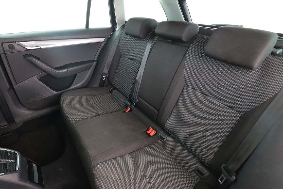 Interieur achterbank bestuurderszijde