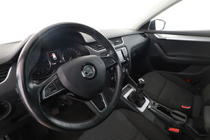 Interieur bestuurderszijde 2