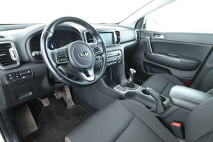 Intérieur côté conducteur 2