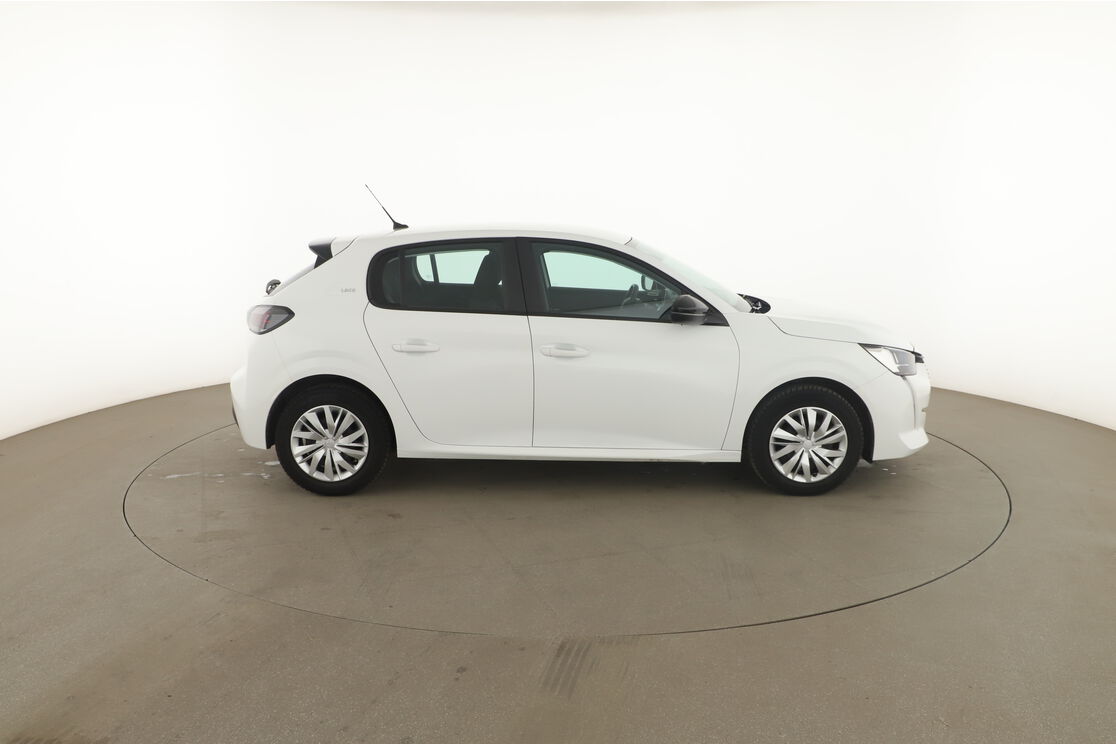 Extérieur côté droit