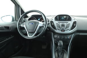 Intérieur côté conducteur depuis le siège arrière