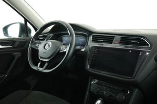 Intérieur côté conducteur depuis le siège arrière