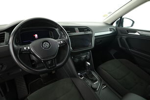 Intérieur côté conducteur 2