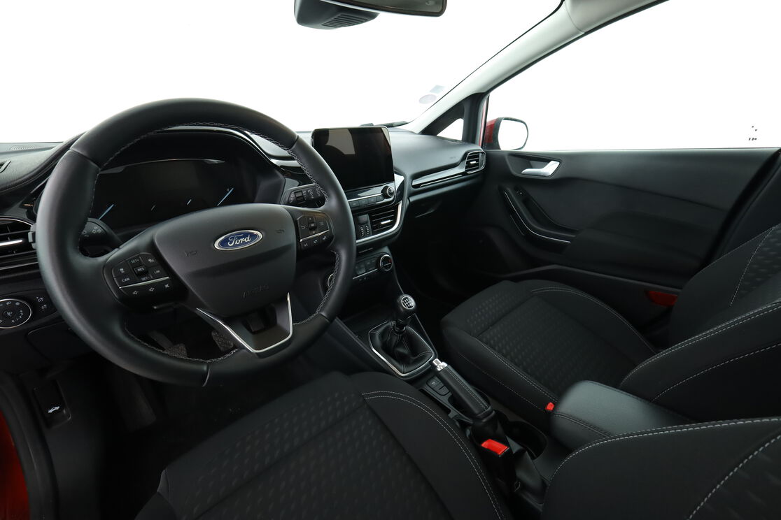 Intérieur côté conducteur 2