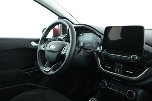 Intérieur côté conducteur depuis le siège arrière